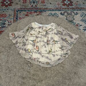 Ted Baker London flutter sleeve chiffon top with a bird print size 2 (US 6)